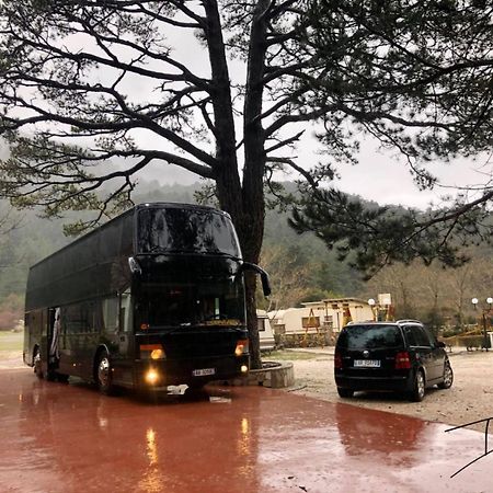 Urban Nightliner Hotel Tirana Exterior photo